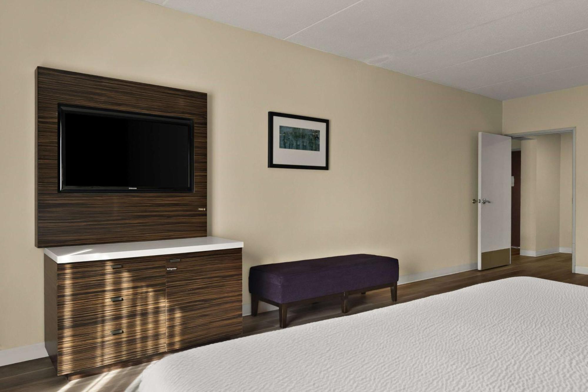 Ramada By Wyndham Harrisburg/Hershey Area Exterior foto
