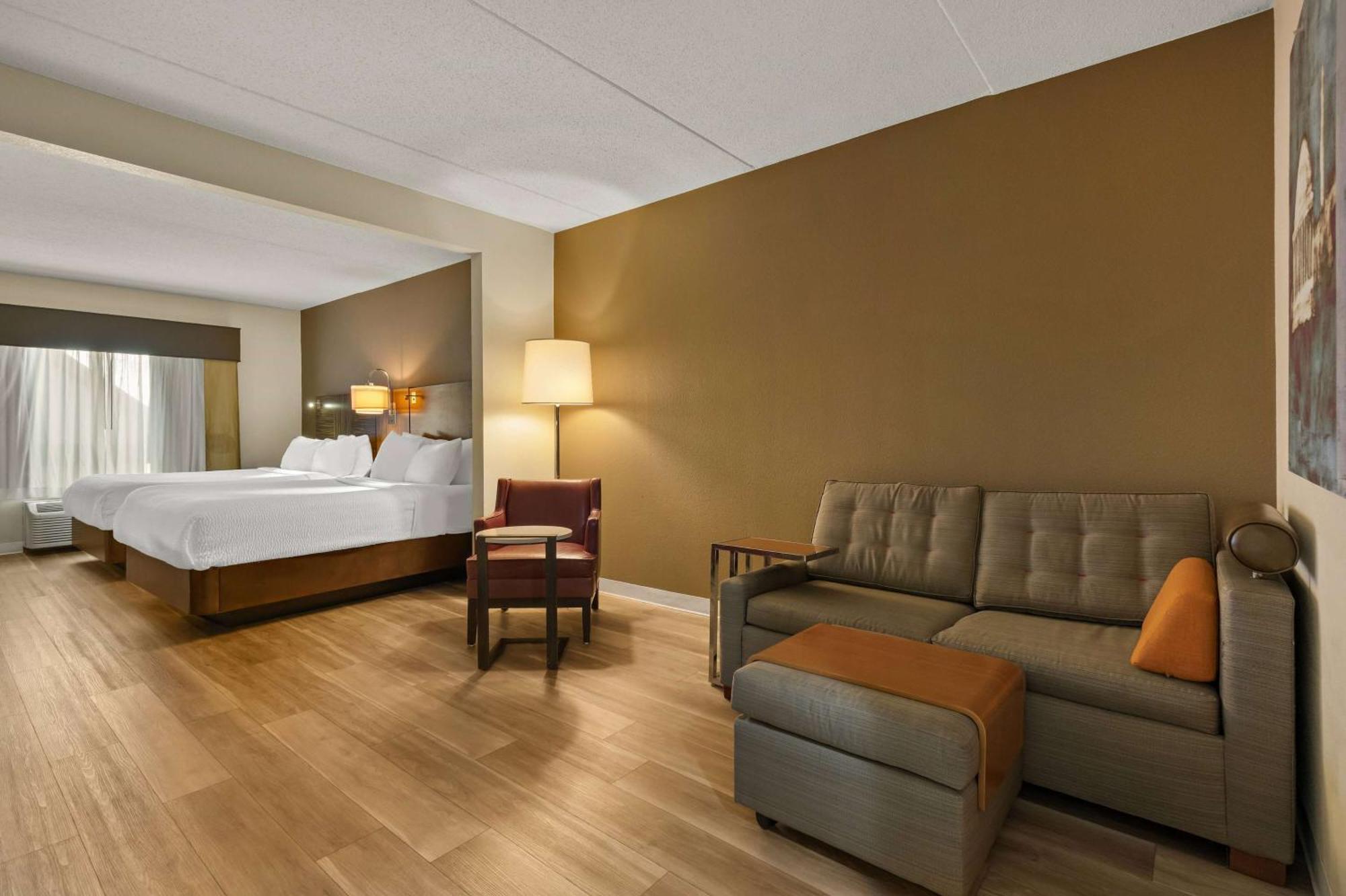 Ramada By Wyndham Harrisburg/Hershey Area Exterior foto
