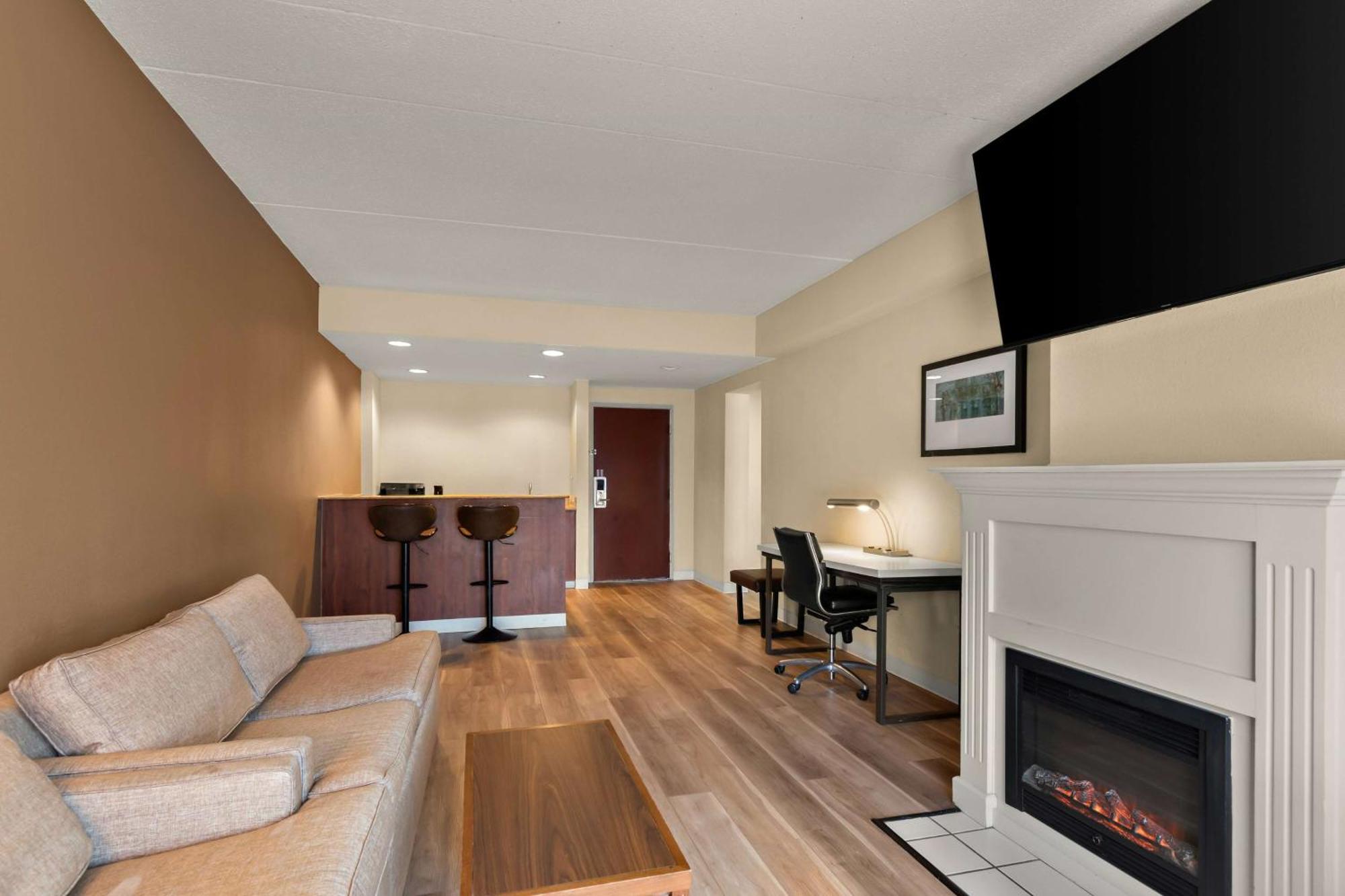 Ramada By Wyndham Harrisburg/Hershey Area Exterior foto
