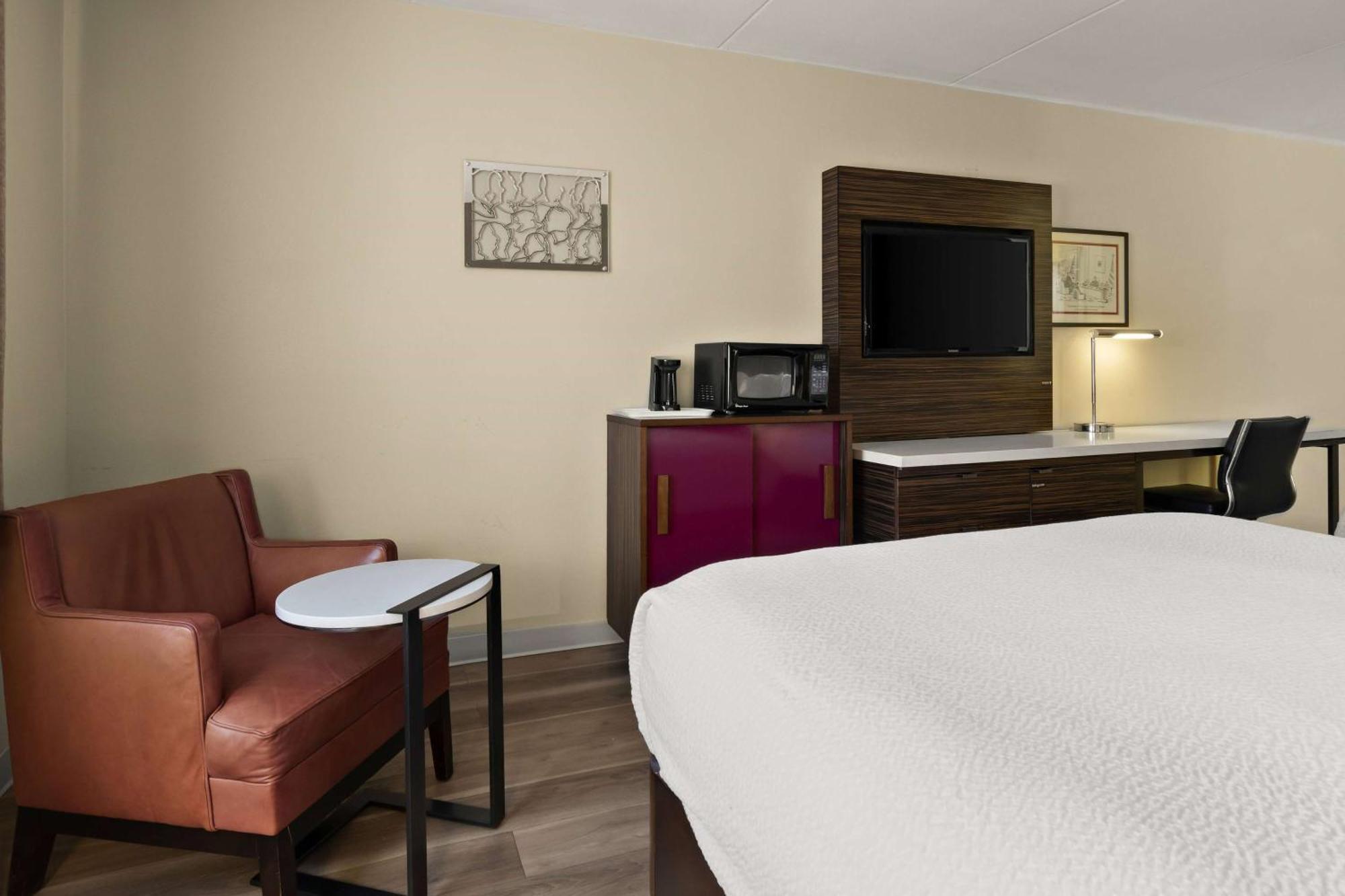 Ramada By Wyndham Harrisburg/Hershey Area Exterior foto