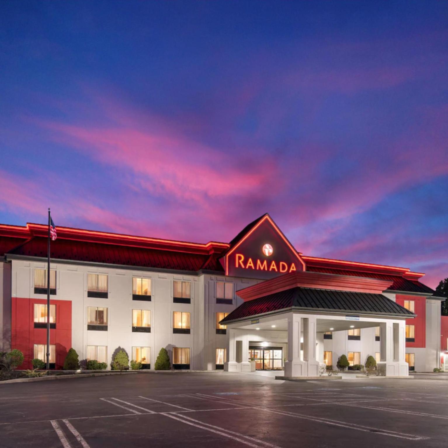 Ramada By Wyndham Harrisburg/Hershey Area Exterior foto
